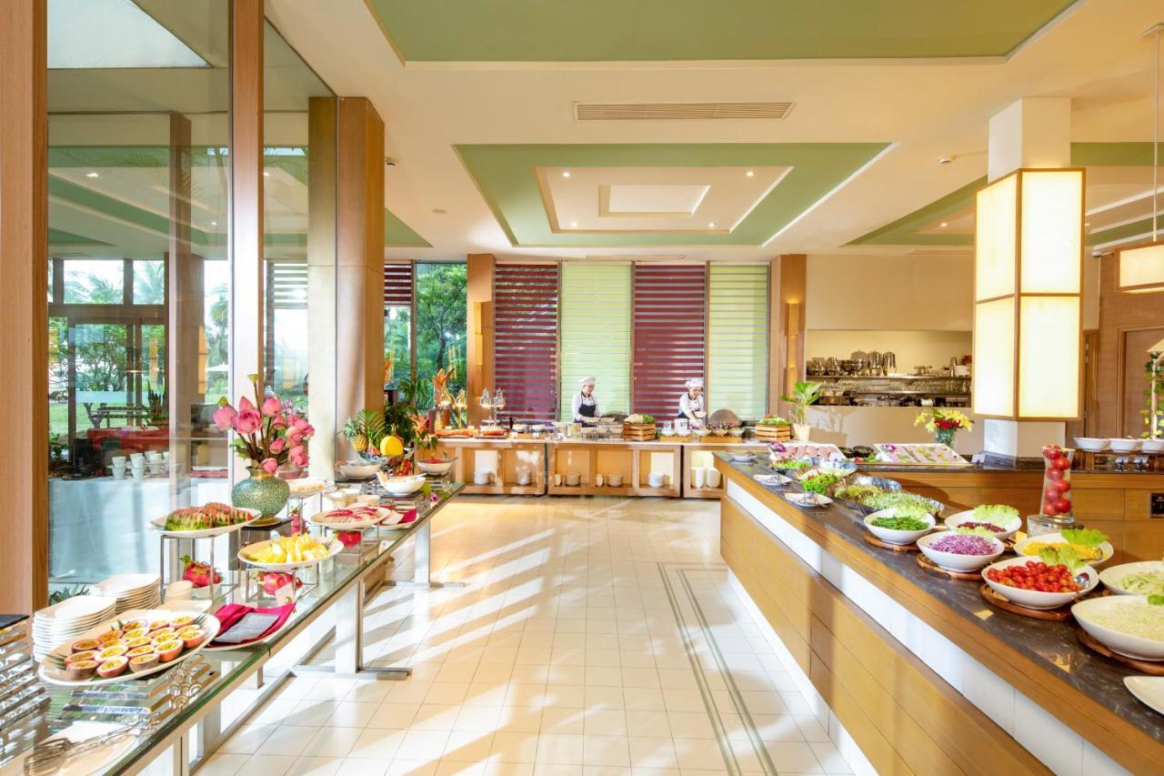 Flc Luxury Hotel Samson Sam Son Exterior photo